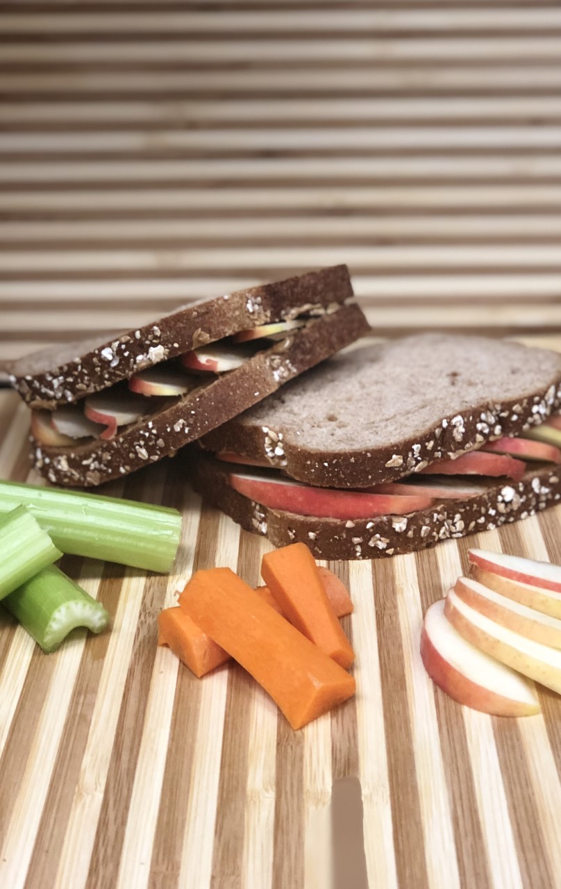 Apple Sandwich Foods Lower Cholesterol