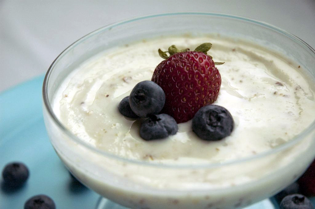 Frozen Yogurt with Almonds Foods Lower Cholesterol